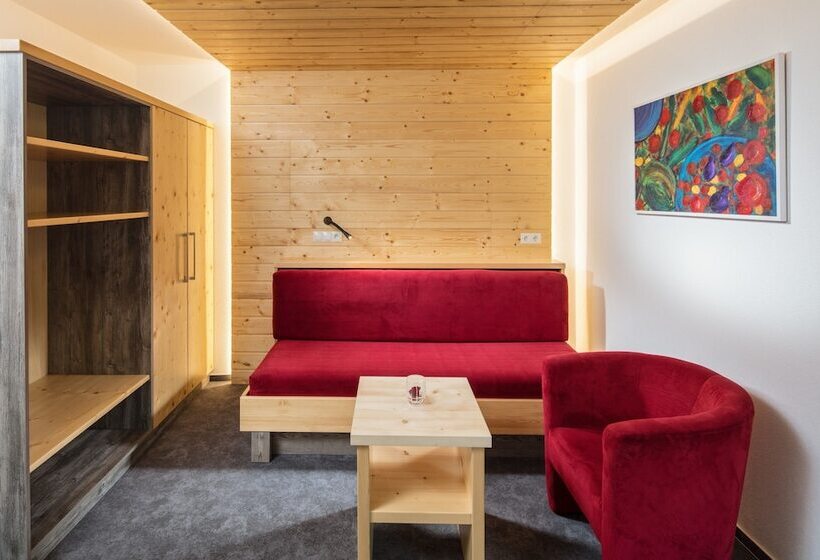 带1个卧室的豪华公寓, Höhlenstein