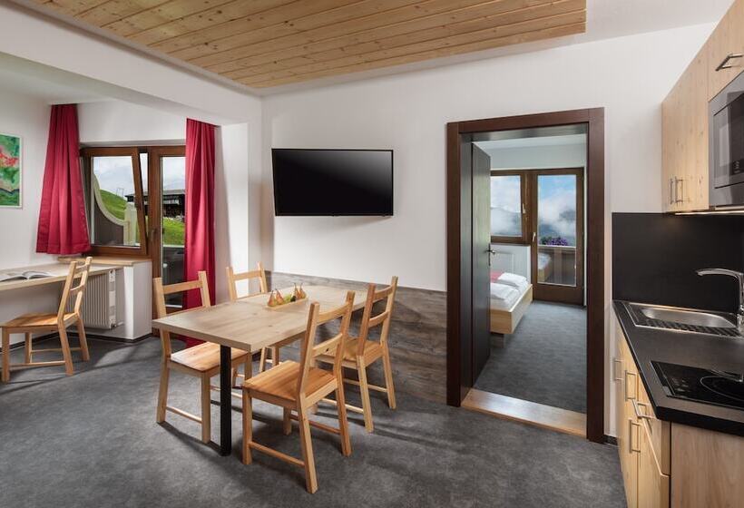 Апартаменты Deluxe 1 Спальня, Höhlenstein