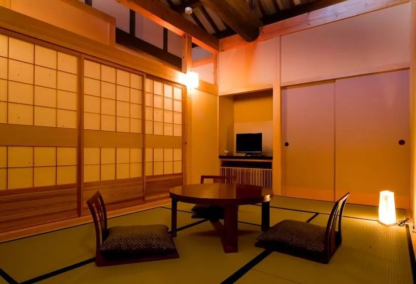 اتاق استاندارد, Miyama Ouan Kyoritsu Resort