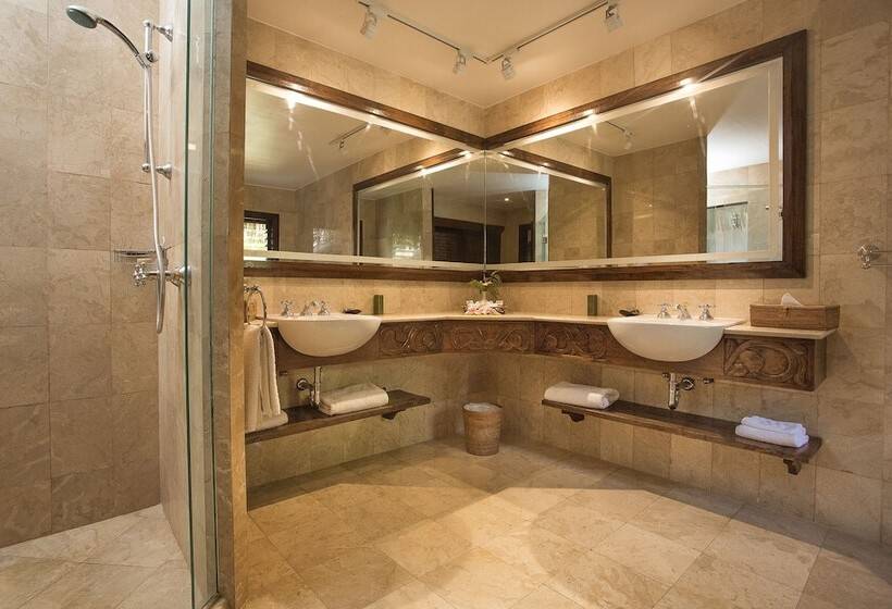 بانگلوی استاندارد, Pacific Resort Aitutaki   Adults Only
