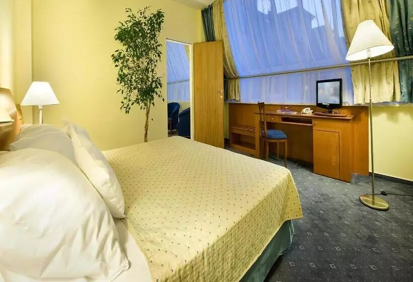 سوییت, Ramada Prague City Centre