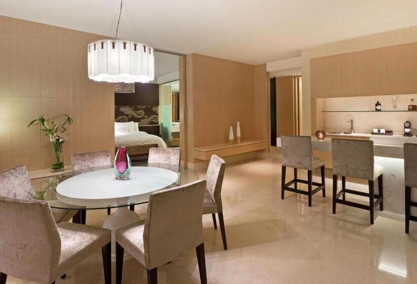 סוויטה מלכותית, The Westin Gurgaon, New Delhi