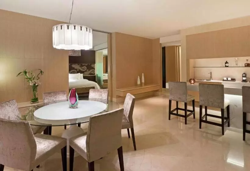 ロイヤルスイート, The Westin Gurgaon, New Delhi