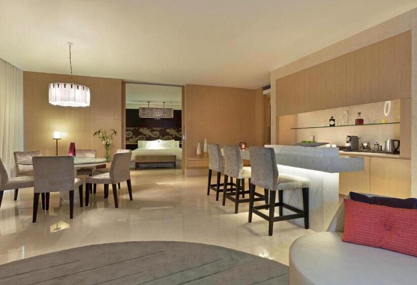 סוויטה מלכותית, The Westin Gurgaon, New Delhi