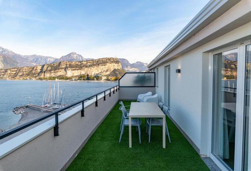 סטודיו סטנדרטי נוף לגינה, Torbole Apart