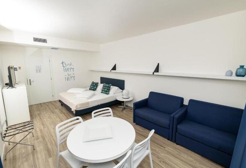 Standard studio with lake view, Torbole Apart