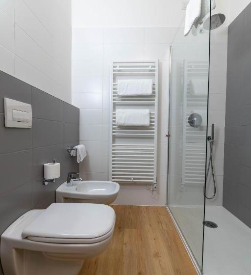 סטודיו סטנדרטי נוף לגינה, Torbole Apart