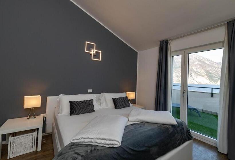 סטודיו סטנדרטי נוף לגינה, Torbole Apart