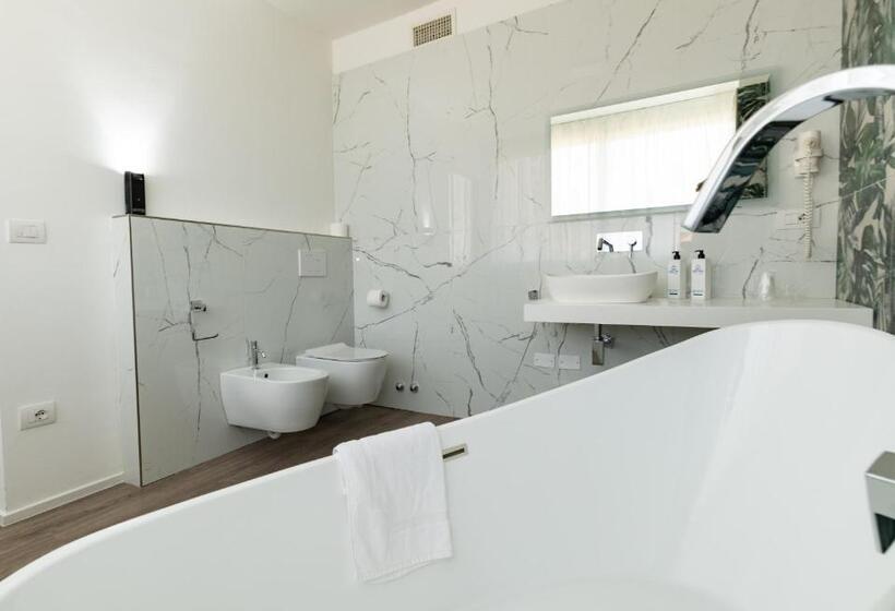 דירת שני חדרים, Torbole Apart