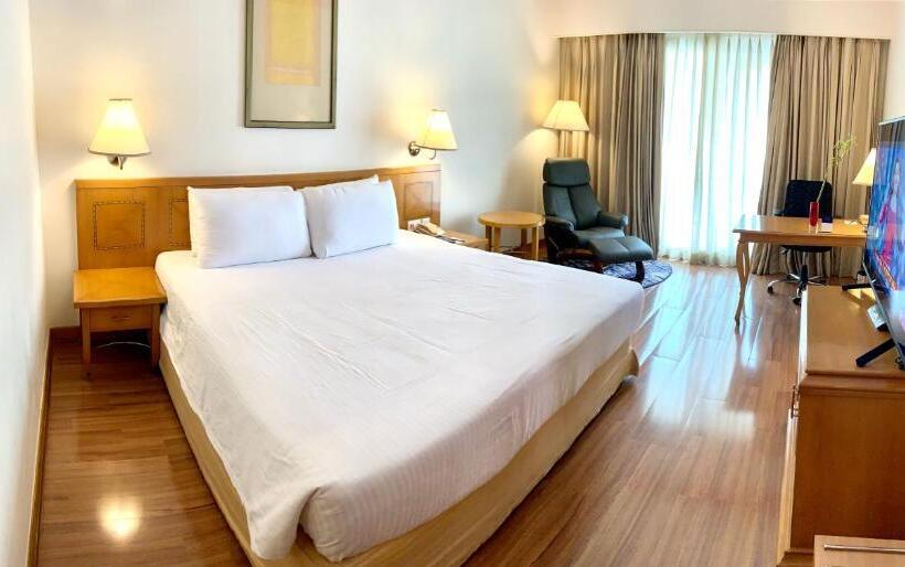 غرفة سوبيريور مطلة على المدينة, Vivanta Vadodara