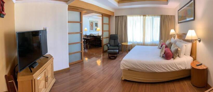 سوئیت پریمیوم, Vivanta Vadodara