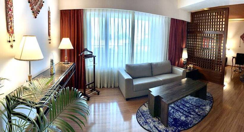 جناح إدارى, Vivanta Vadodara