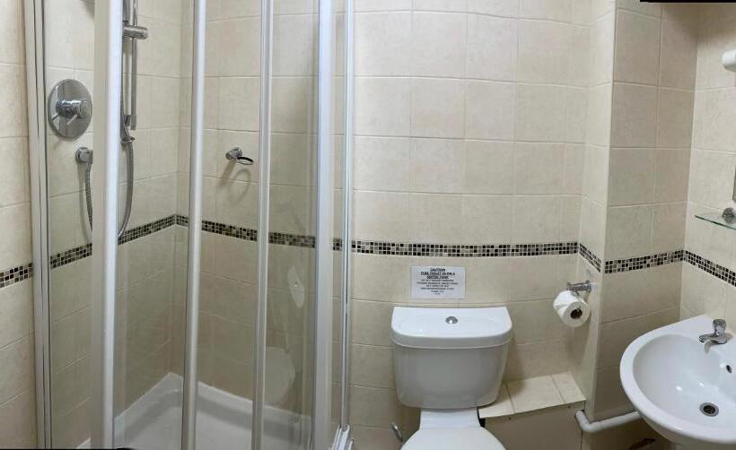 Standard Room King Size Bed, Widemouth Manor