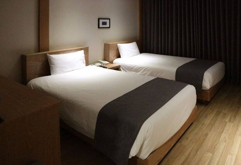 Номер Стандарт, Incheon The Hotel Yeongjong
