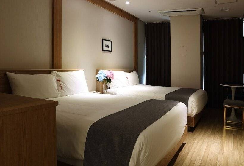 Номер Deluxe, Incheon The Hotel Yeongjong