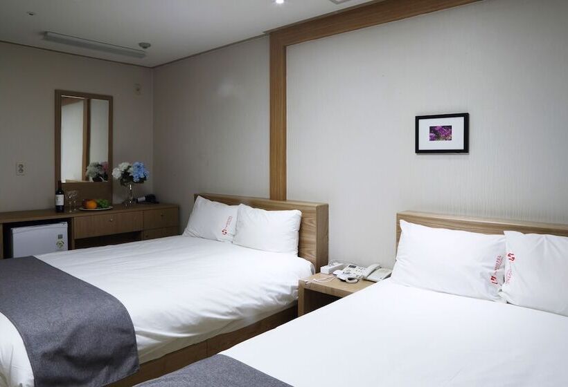 Номер Deluxe, Incheon The Hotel Yeongjong