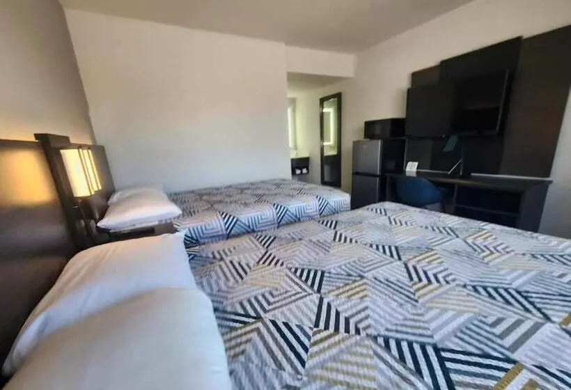 デラックスの4人部屋, Motel 6 Venice, Fl