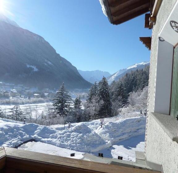 اتاق استاندارد, Baita De Eliseo B&b