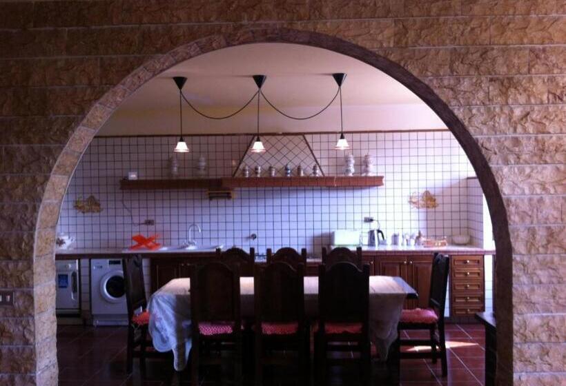 חדר משפחתי, B&b Da Lucia