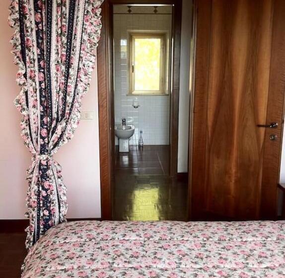 Семейный Номер, B&b Da Lucia