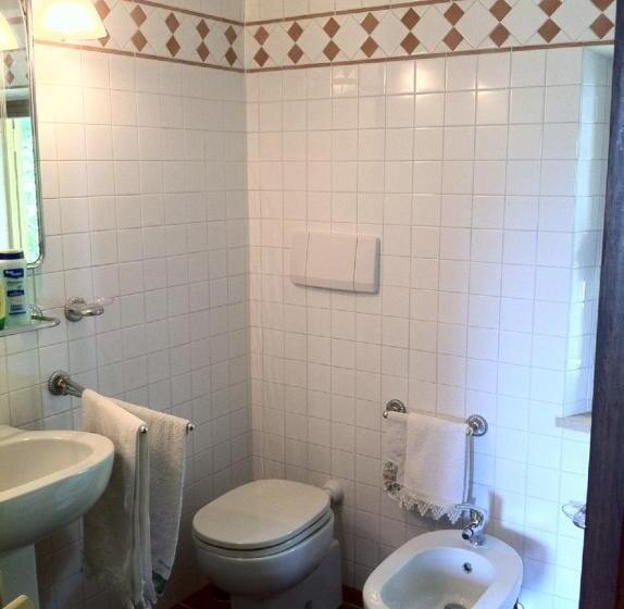 חדר משפחתי, B&b Da Lucia