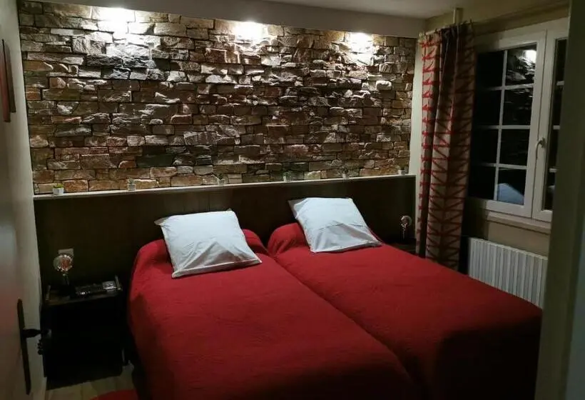 テラス付スイート, Chambre D Hôtes De La Riaille 400 M De La Dolce Via
