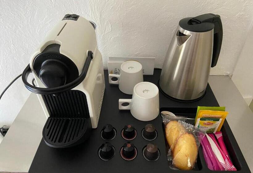 جناح مزود بتراس, Chambre D Hôtes De La Riaille 400 M De La Dolce Via