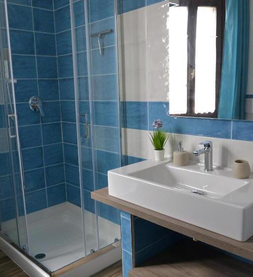 キングサイズベッドのスタンダードルーム, White Beach