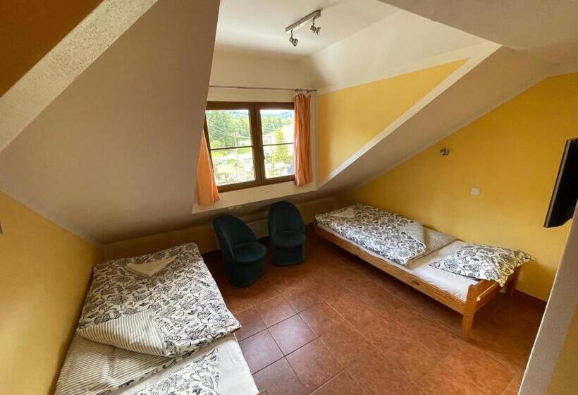 スタンダードルーム, Chata Ramzovské Sedlo