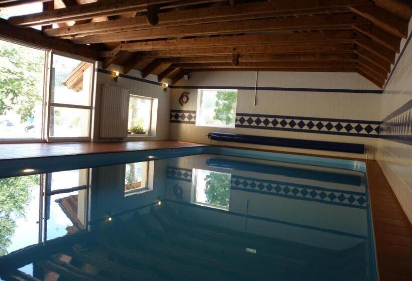 スタンダード４人部屋, Chata Ramzovské Sedlo