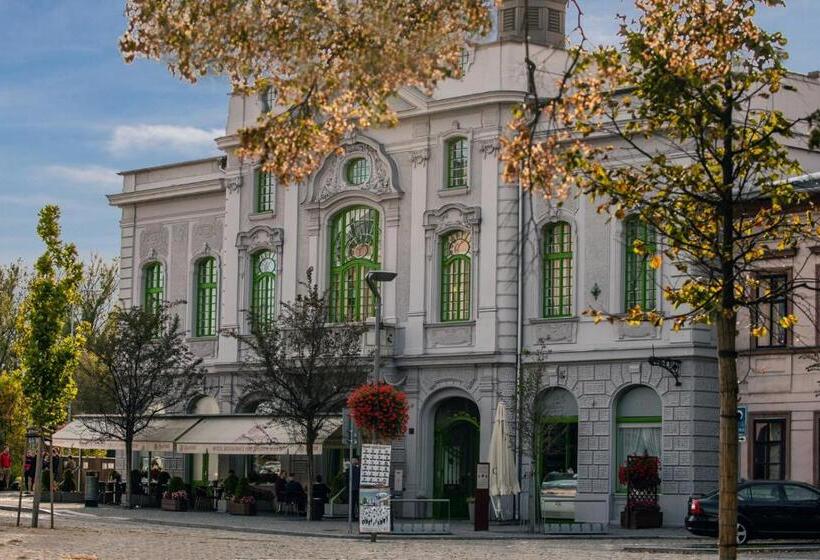 스탠다드 룸, Pod Zeleným Dubem