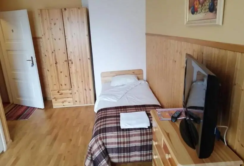 اتاق عادی, Paide B&b