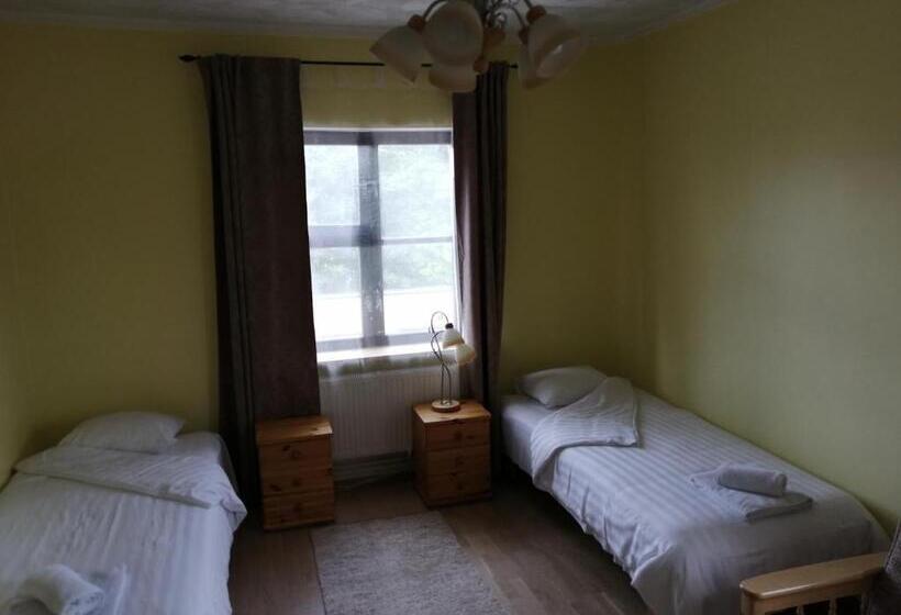 اتاق استاندارد, Paide B&b