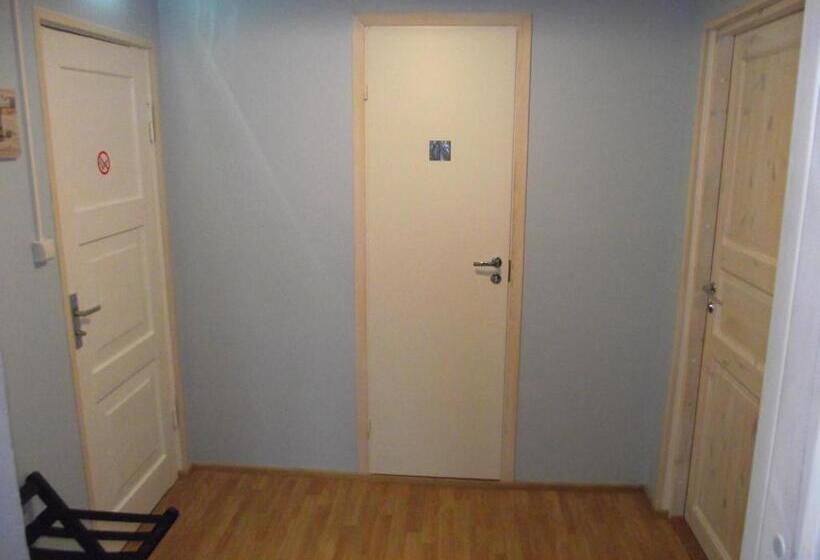 اتاق استاندارد, Paide B&b