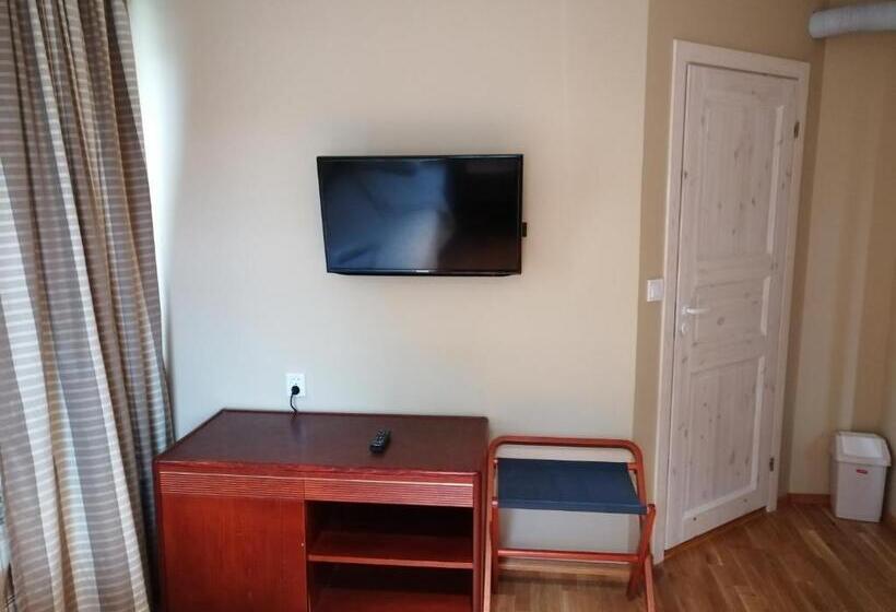 اتاق استاندارد, Paide B&b