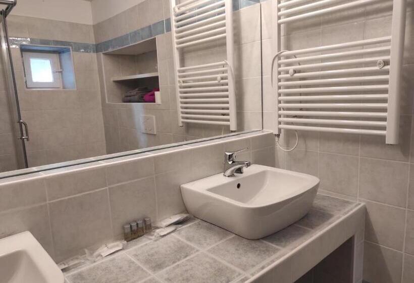 스탠다드 룸, Archi E Colonne