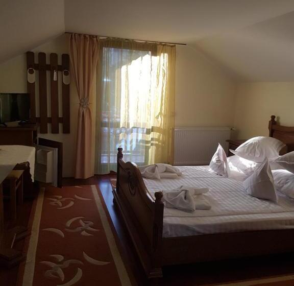 스탠다드 트리플 룸, Grandemi Belvedere Bucovina