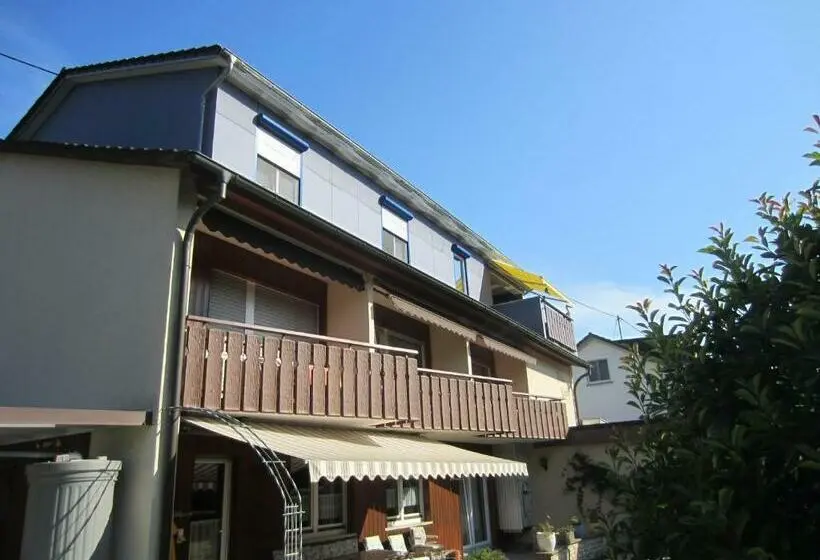 ガーデンビュースタンダードルーム, Haus Gisela