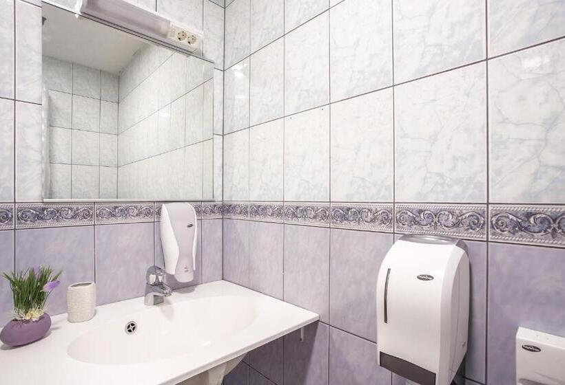 اتاق استاندارد سه نفره, Pärnu Villa Harmony