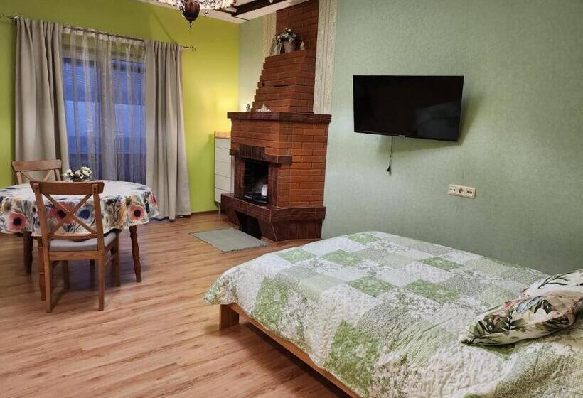 발코니 디럭스 룸, Renau