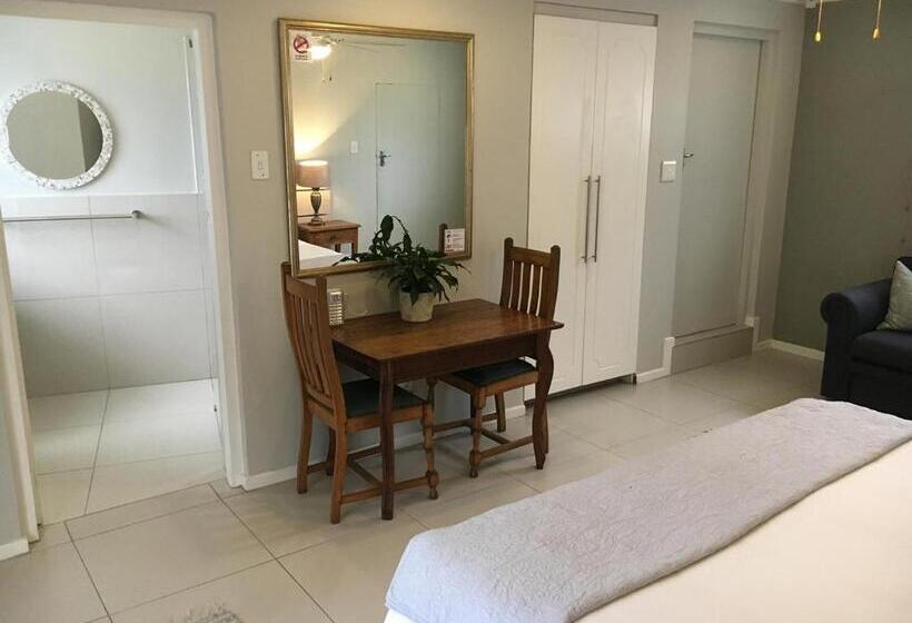 اتاق سوپریور سه تخته, Pollock S B&b