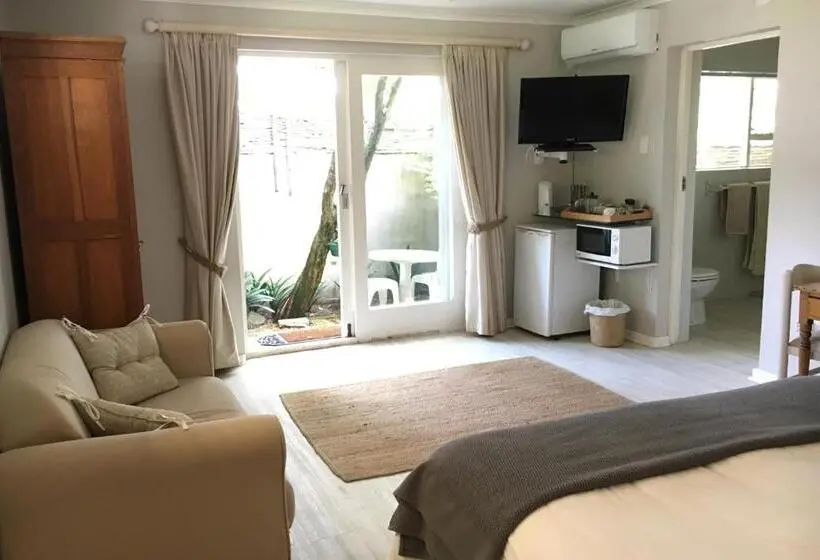 スーペリアールーム, Pollock S B&b