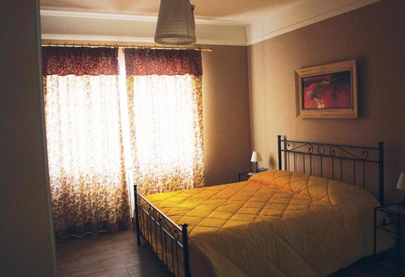 חדר סטנדרט עם מיטת קינג, Oasi Di Francesca B&b