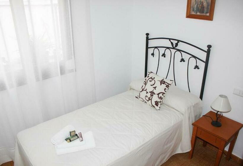 스탠다드 싱글 룸 공동욕실, Pensión Algarrobeña