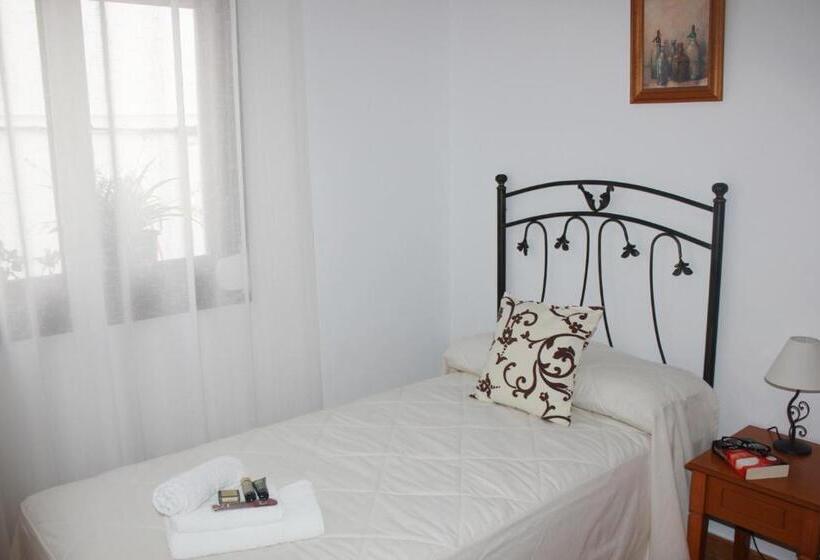 스탠다드 싱글 룸 공동욕실, Pensión Algarrobeña