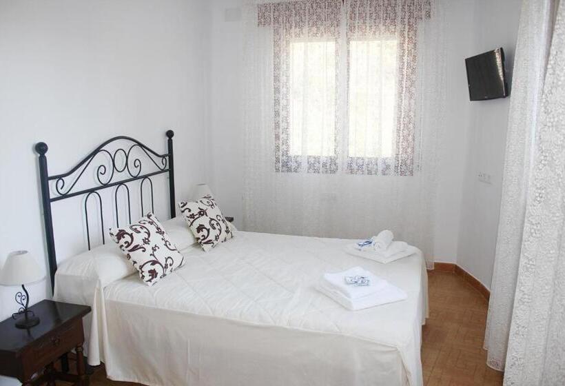 4인용 스탠다드 룸, Pensión Algarrobeña