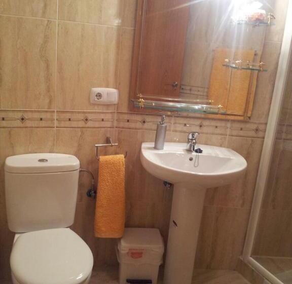 غرفة قياسية, Pensión El Abuelo