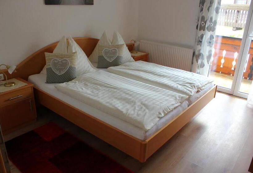 Standard-huone, Kusternighof