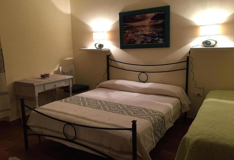 Номер Стандарт Трехместный, B&b Domus De Janas