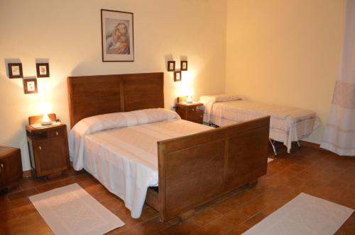 חדר סטנדרט לארבעה, B&b Domus De Janas